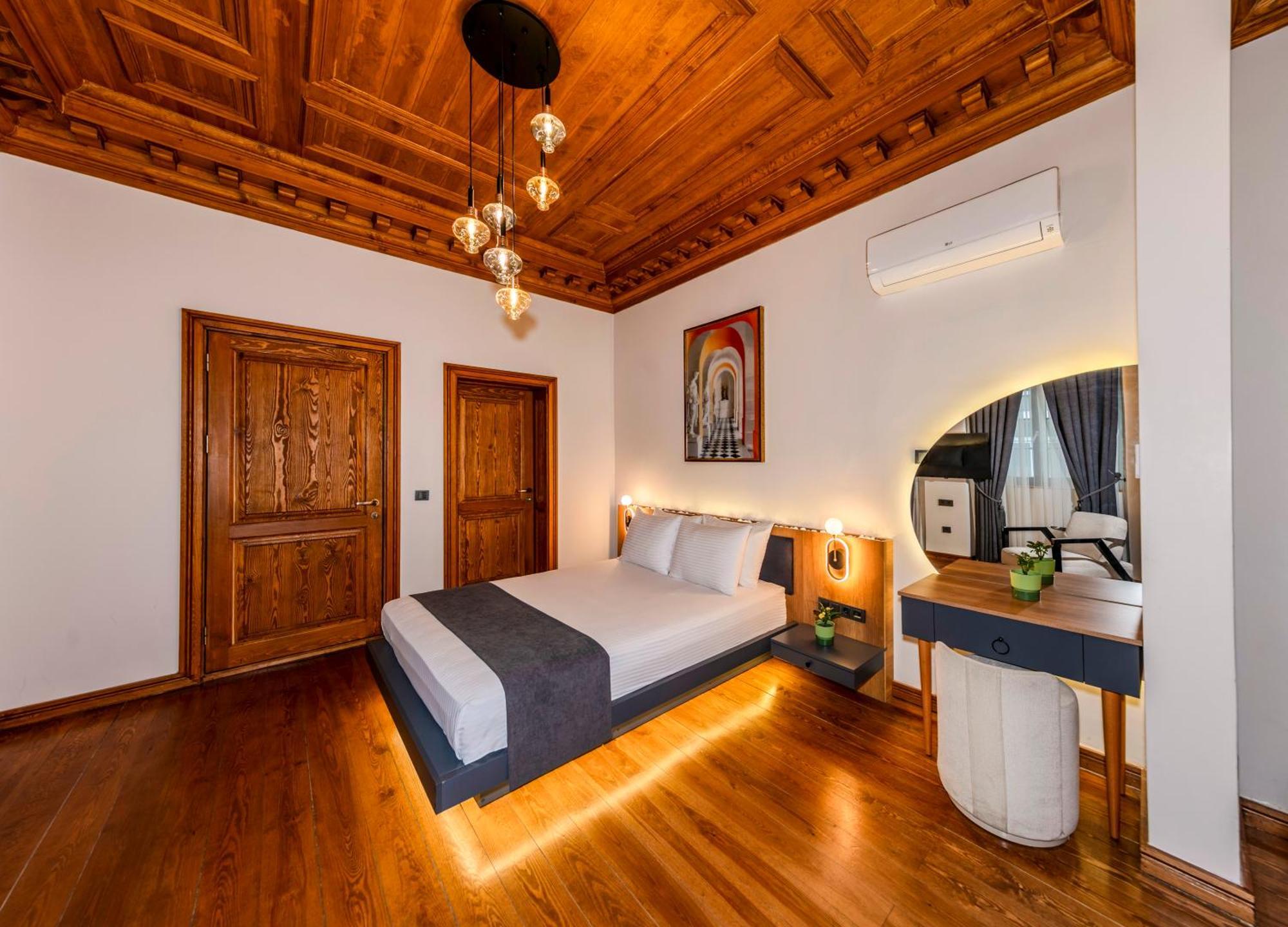Elmira Pera Hotel & Spa - Special Class อิสตันบูล ภายนอก รูปภาพ